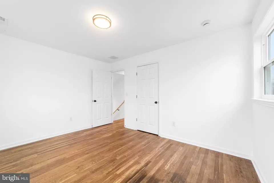 Bedroom - 9 Tekening Way, Hamilton, NJ 08690 photo 4 of 6