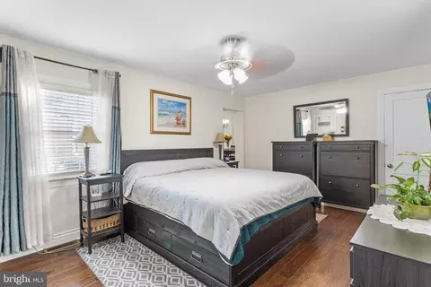 Bedroom - 844 River Rd, Ewing, NJ 08628 photo 2 of 4