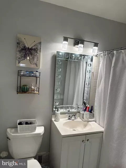 Bath - 28 Cold Spring Rd, Hamilton, NJ 08619 photo 1 of 2