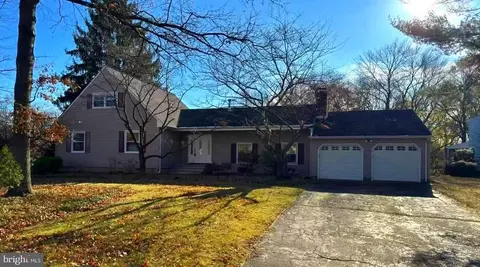 125 Cypress Dr, East Windsor, NJ 08520