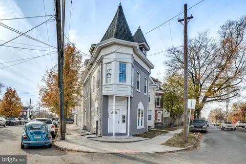 1029 Nottingham Way, Hamilton, NJ 08609