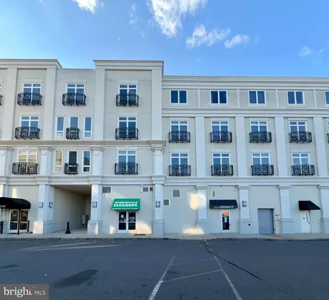 2346 Route 33 #204, Robbinsville, NJ 08691