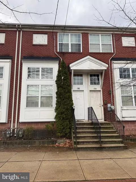 196 Brunswick Ave, Trenton, NJ 08618