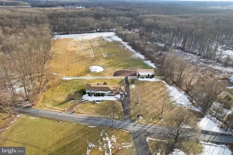 347 Edgebrook Rd, Robbinsville, NJ 08691