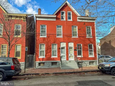 230 Pearl St, Trenton, NJ 08609