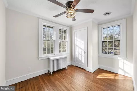 Bedroom - 2046 Pennington Rd, Ewing, NJ 08618 photo 5 of 6