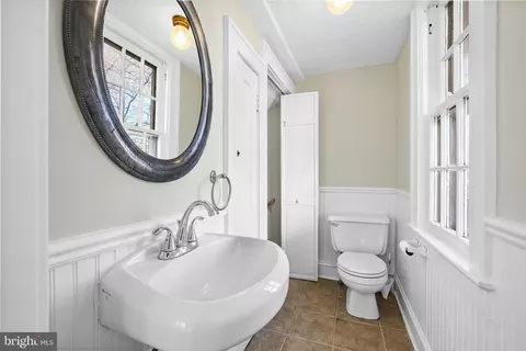 Bath - 2046 Pennington Rd, Ewing, NJ 08618 photo 1 of 3