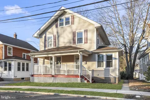 158 1st, Hightstown, NJ 08520