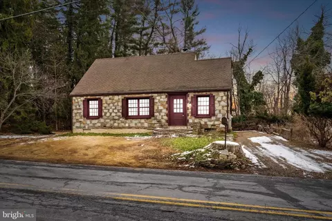 29 Wilburtha Rd, Trenton, NJ 08628