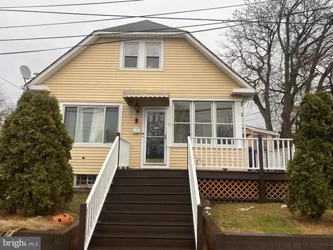 11 Remsen St, Trenton, NJ 08610