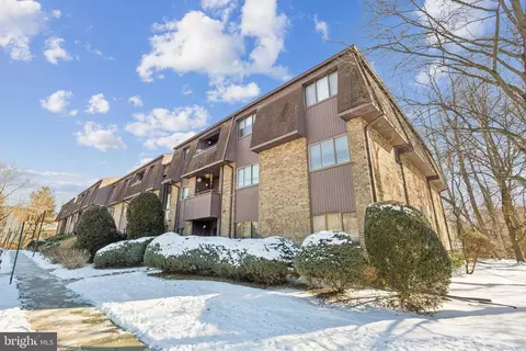 523 Wood Ml, East Windsor, NJ 08512