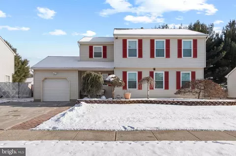 130 Atkins Ave, Hamilton, NJ 08610