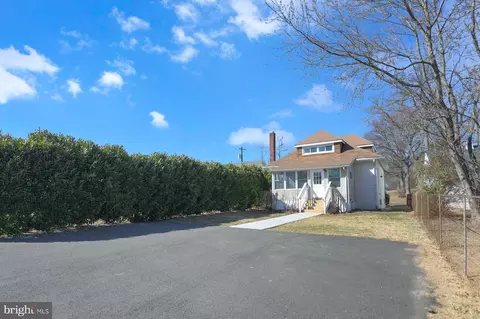 1740 Prospect St, Ewing, NJ 08638