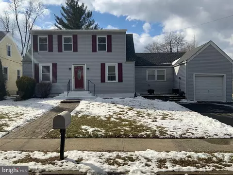 123 Buttonwood, Ewing, NJ 08638