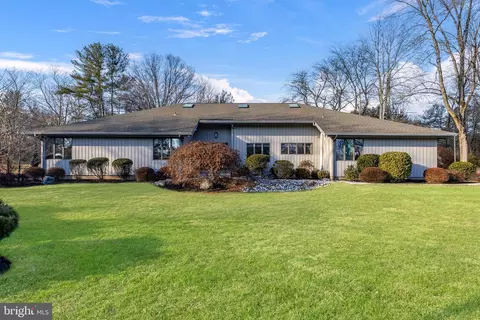 3 Highland Rd, Princeton, NJ 08540