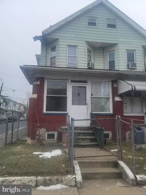 476 Mrtn King Jr, Trenton, NJ 08618