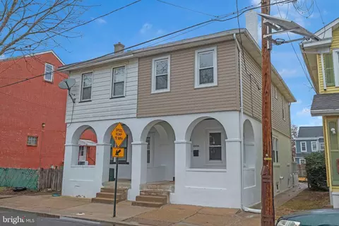 1006 Melrose Ave, Trenton, NJ 08629