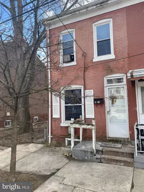 81 West St, Trenton, NJ 08611