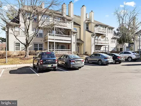 309 Trinity Ct #9, Princeton, NJ 08540