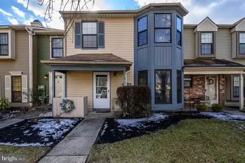 3 Kettering Ct, Trenton, NJ 08691