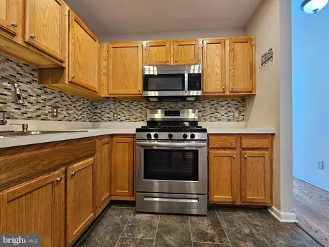10 Stem Ct, Ewing, NJ 08638 photo 7