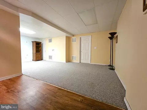 10 Stem Ct, Ewing, NJ 08638 photo 32