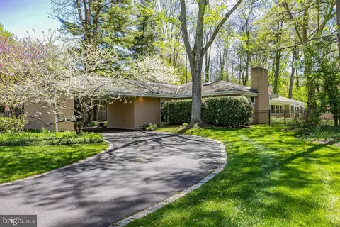 74 Wilson Rd, Princeton, NJ 08540