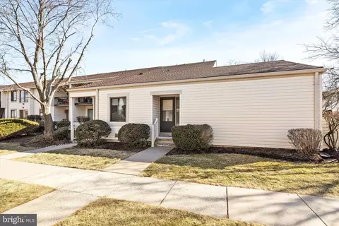 15 Z Avon, East Windsor, NJ 08520