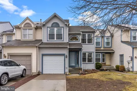 103 Endsleigh Ct, Robbinsville, NJ 08691