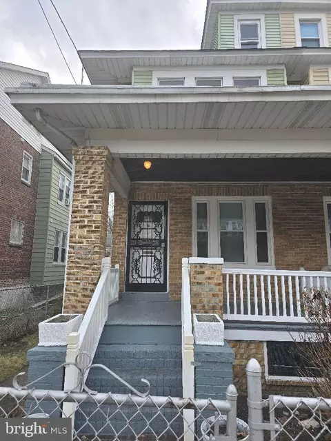 725 Edgewood Ave, Trenton, NJ 08618