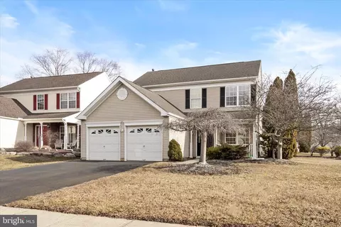 2 Granite Rd, East Windsor, NJ 08520