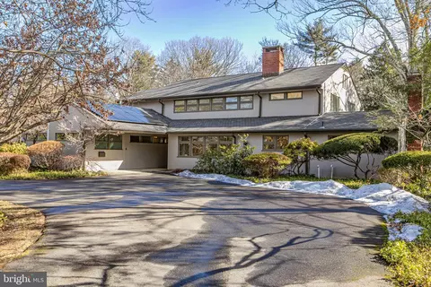 74 Allison Rd, Princeton, NJ 08540