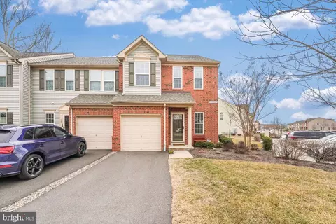 14 Ventana Ct, Hamilton, NJ 08619