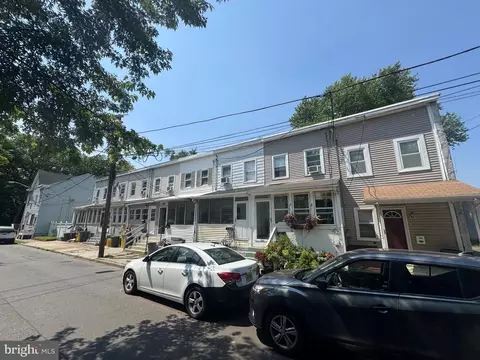 224 Gibbs Ave, Trenton, NJ 08611