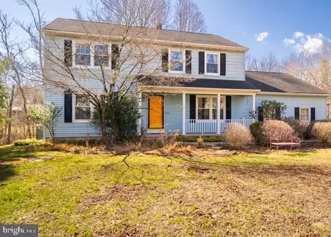 7 Nathaniel Green Dr, Titusville, NJ 08560