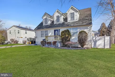 Exterior - 282 Weber Ave, Ewing, NJ 08638 photo 2 of 5