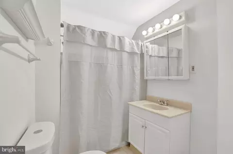Bath - 282 Weber Ave, Ewing, NJ 08638 photo 2 of 2