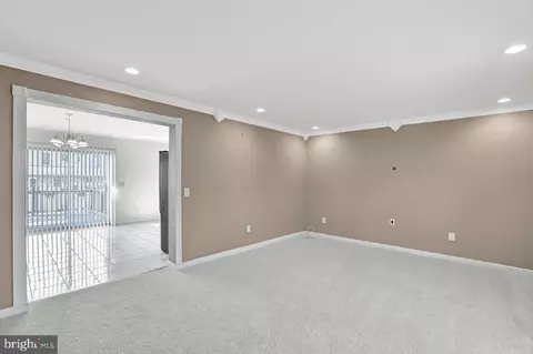 Living - 282 Weber Ave, Ewing, NJ 08638 photo 2 of 3