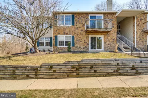 31 Cypress Ct, Lawrence Township, NJ 08648