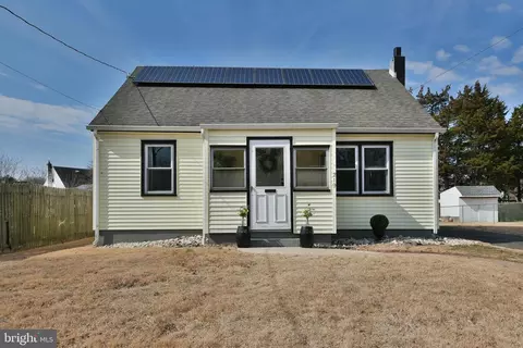 219 Barricklo St, Hamilton, NJ 08610