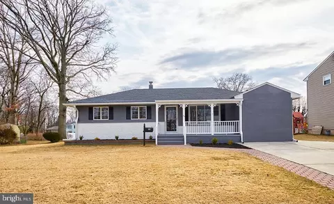 39 Walt Whitman Way, Hamilton, NJ 08690