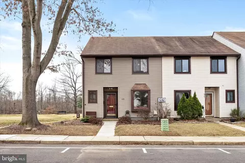 631 Edison Dr, East Windsor, NJ 08520