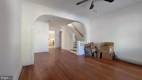 921 Revere Ave, Trenton, NJ 08629