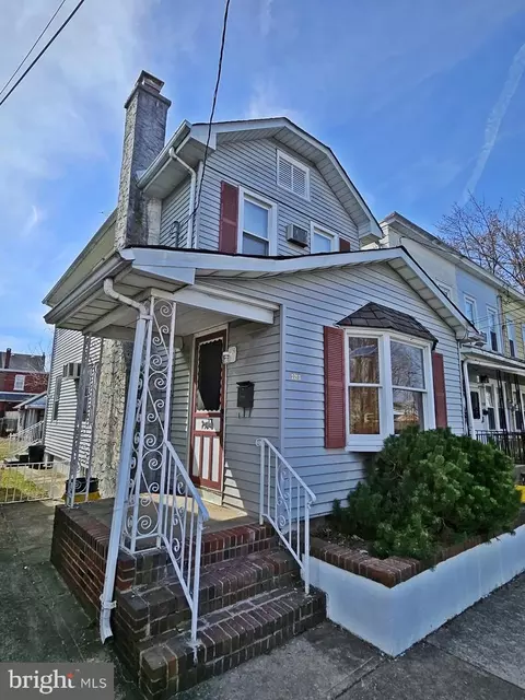 2213 S Clinton Ave, Hamilton, NJ 08610