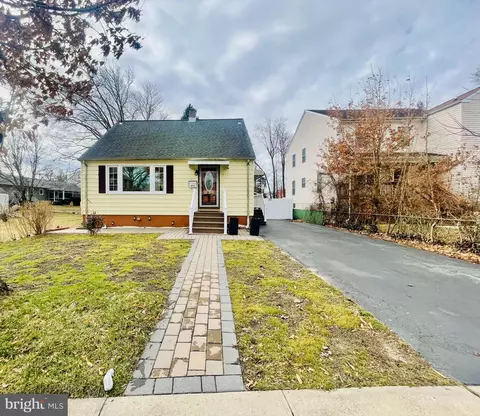 311 2nd Ave, Hightstown, NJ 08520