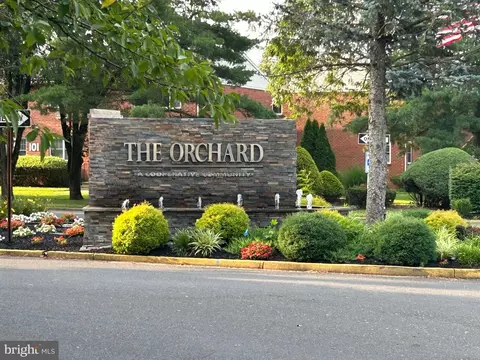 127 The Orch # M, East Windsor, NJ 08512