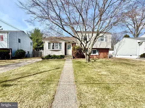 17 Acton, Ewing, NJ 08618