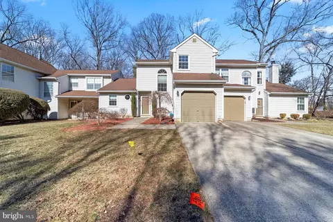86 Cypress Dr, Hightstown, NJ 08520