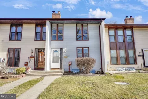 86 Danbury Ct, East Windsor, NJ 08520