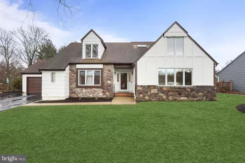 39 Laurel Wood, Lawrenceville, NJ 08648